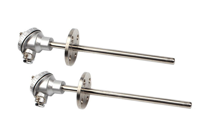 整体钻孔热电偶